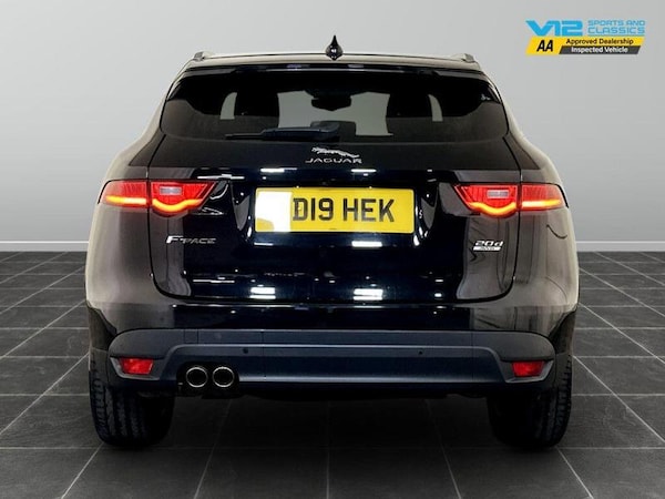 Used Jaguar F-Pace 2019 for sale - 76209309: Photo 9