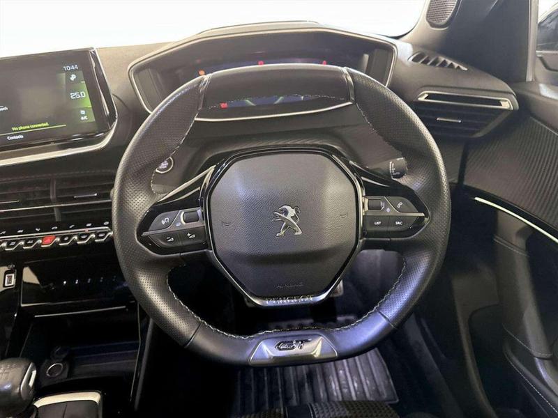 Used Peugeot 2008 2021 for sale - 76738806: Photo 16