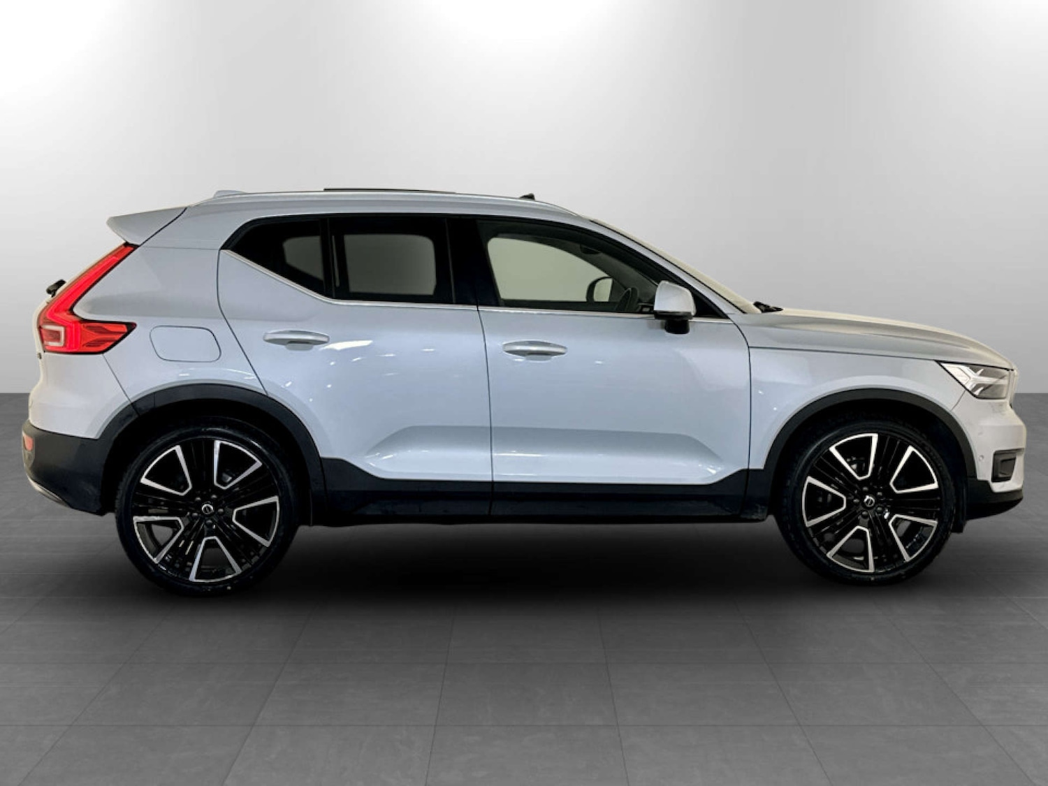 Used Volvo XC40 2020 for sale - 77967900: Photo 11