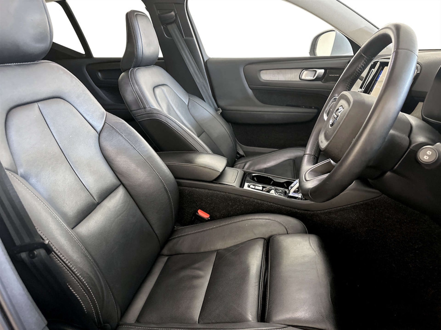 Used Volvo XC40 2020 for sale - 77967900: Photo 13