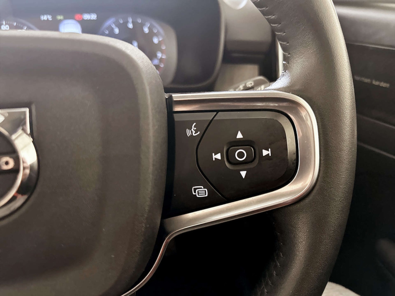 Used Volvo XC40 2020 for sale - 77967900: Photo 19