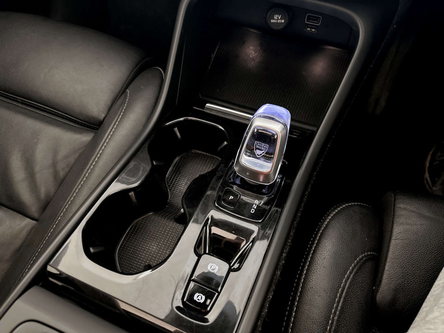 Used Volvo XC40 2020 for sale - 77967900: Photo 25