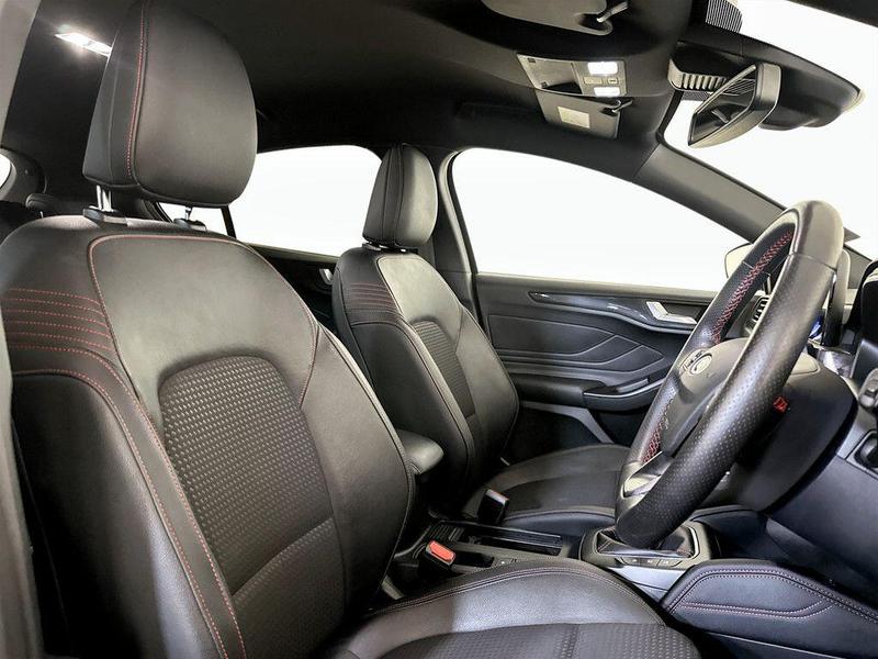 Used Ford Focus 2021 for sale - 76452772: Photo 13