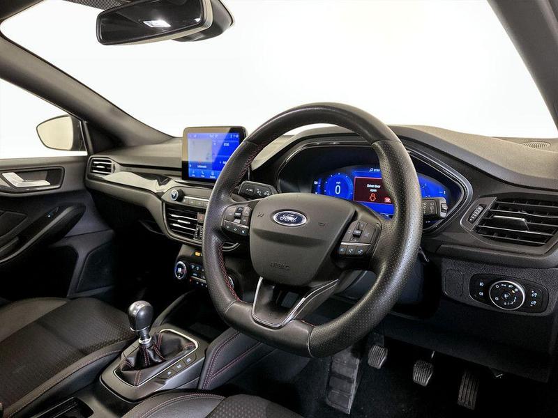 Used Ford Focus 2021 for sale - 76452772: Photo 15