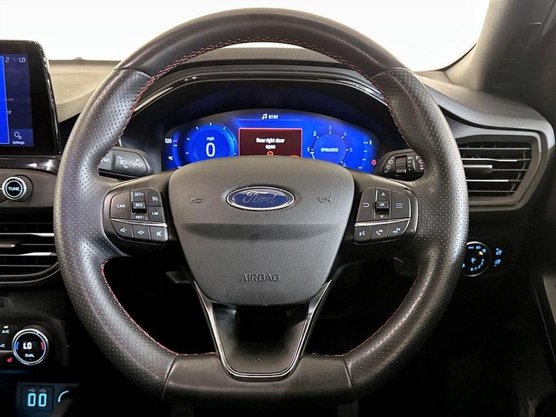 Used Ford Focus 2021 for sale - 76452772: Photo 16