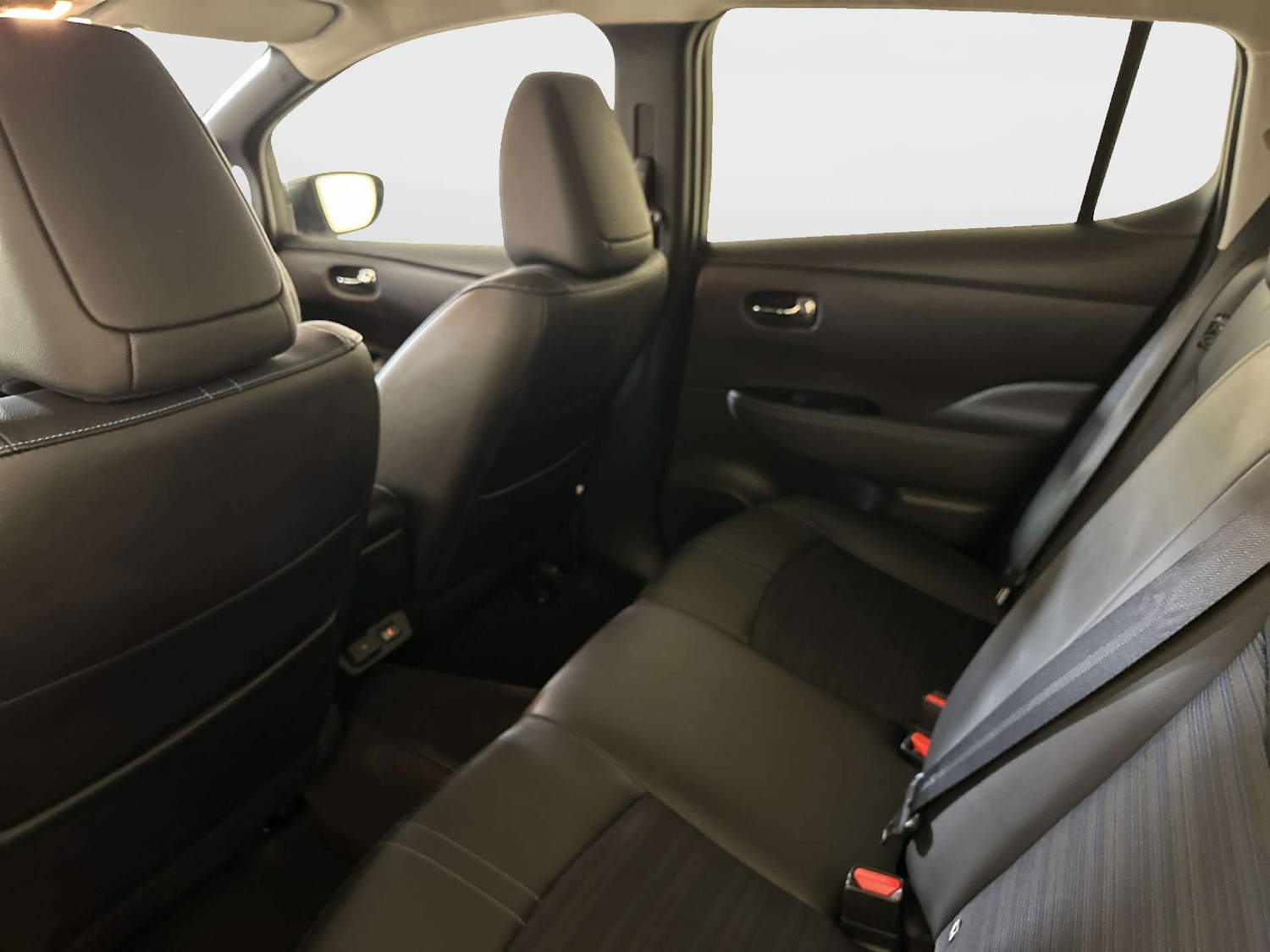 Used Nissan Leaf 2022 for sale - 78201140: Photo 14