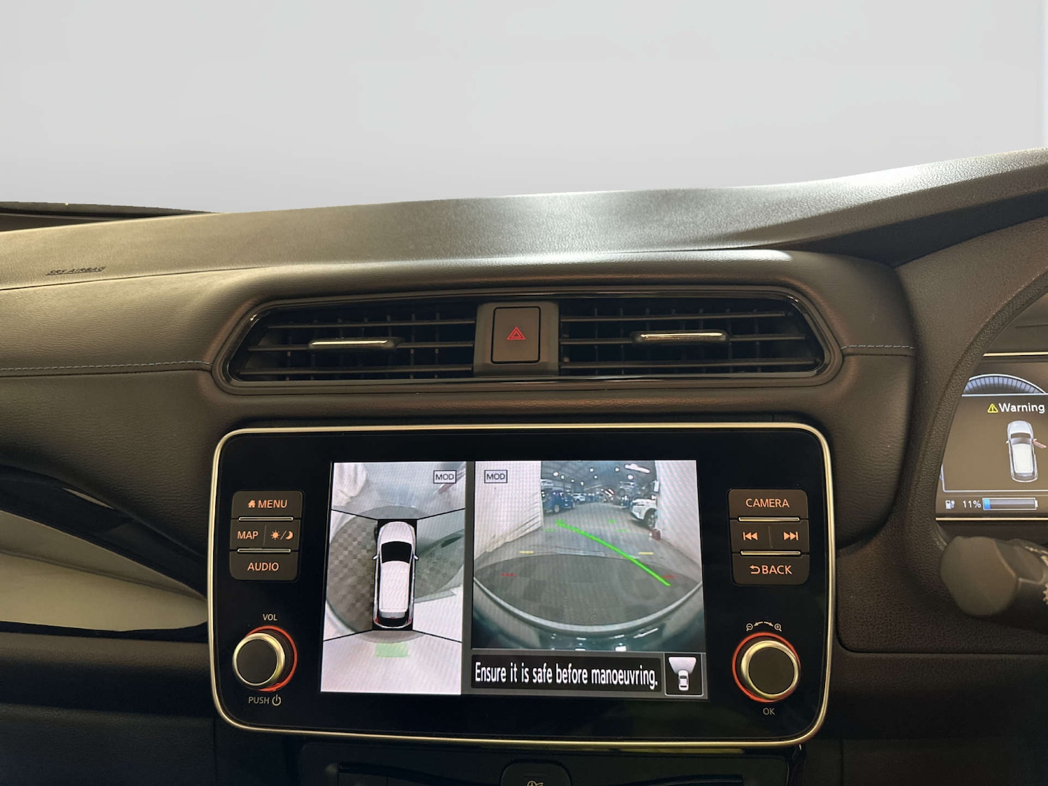 Used Nissan Leaf 2022 for sale - 78201140: Photo 23