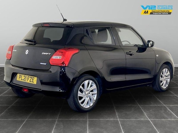 Used Suzuki Swift 2021 for sale - 75723980: Photo 10