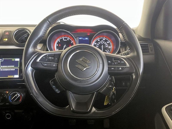 Used Suzuki Swift 2021 for sale - 75723980: Photo 16