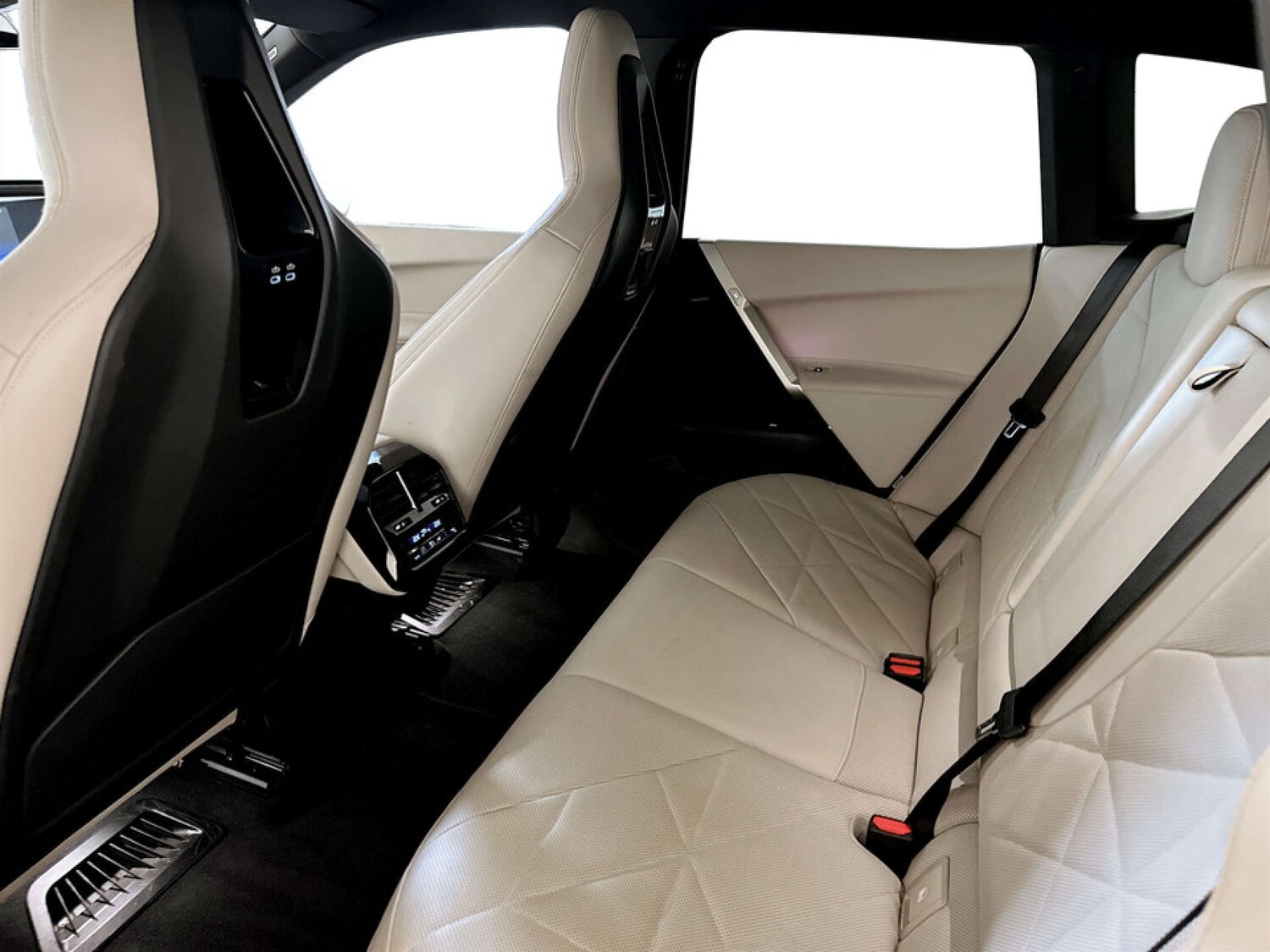 Used BMW iX 2021 for sale - 77470014: Photo 14