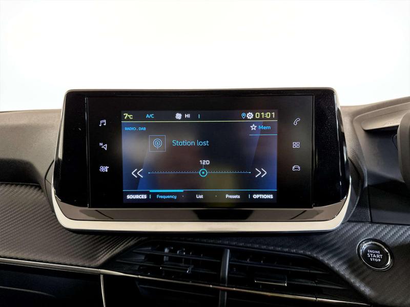 Used Peugeot E-2008 2022 for sale - 76882738: Photo 23