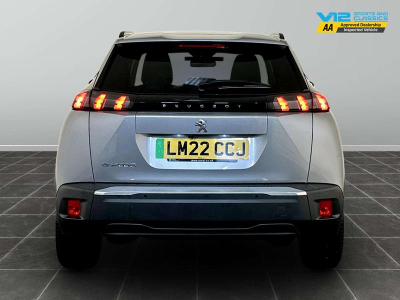 Used Peugeot E-2008 2022 for sale - 76882738: Photo 9