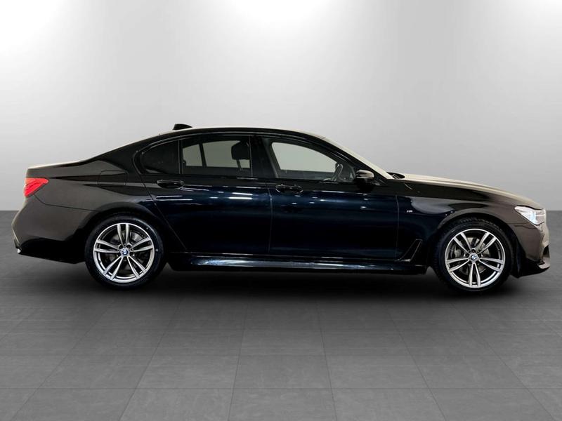 Used BMW 7 Series 2018 for sale - 77063900: Photo 11