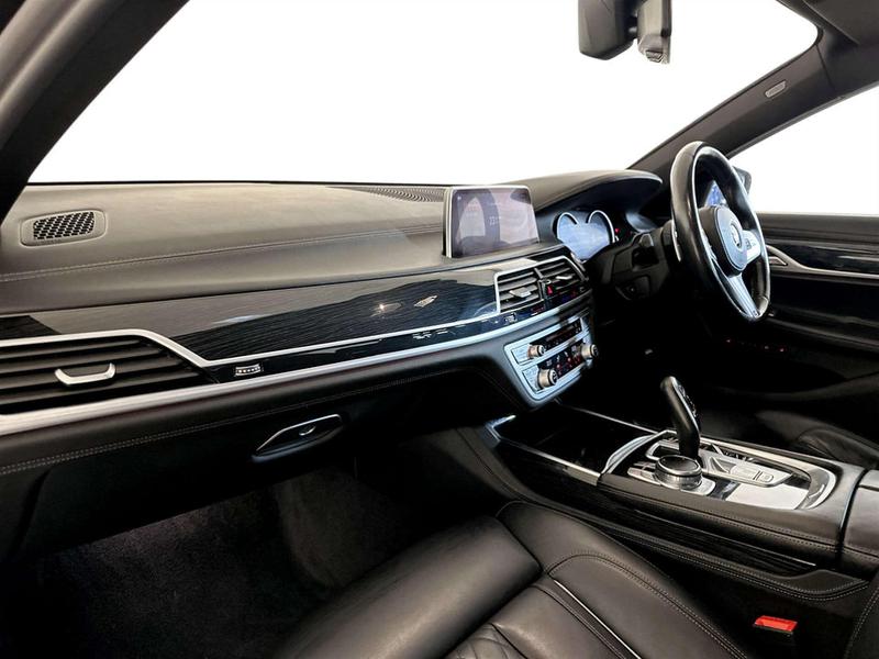 Used BMW 7 Series 2018 for sale - 77063900: Photo 12