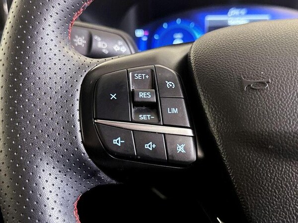 Used Ford Kuga 2021 for sale - 75712514: Photo 17