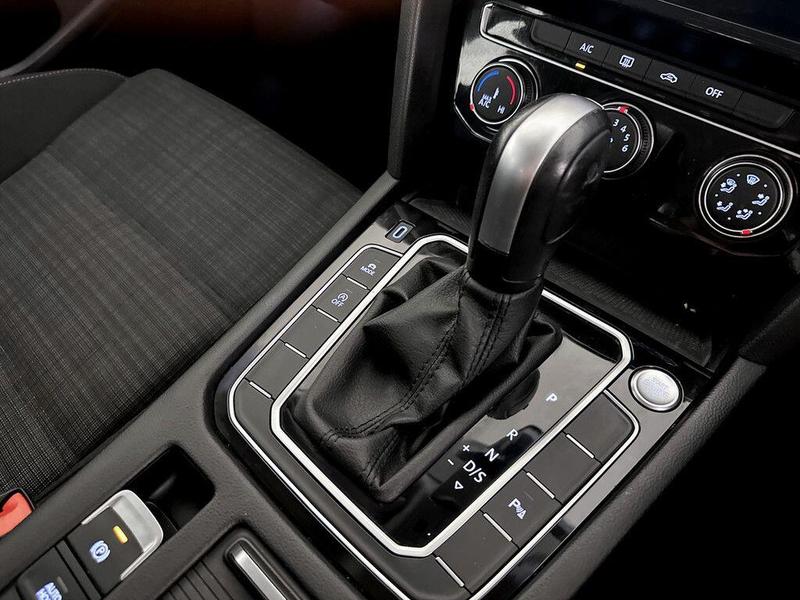 Used Volkswagen Passat 2021 for sale - 76196440: Photo 25
