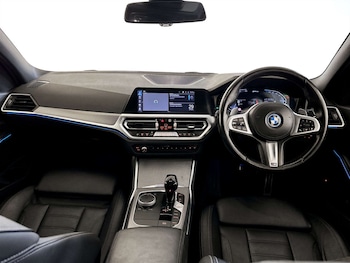 Used BMW 3 Series 2021 for sale - 77380673: Photo