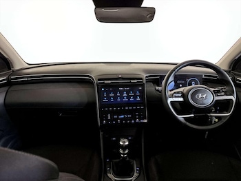 Used Hyundai TUCSON 2022 for sale - 76960968: Photo