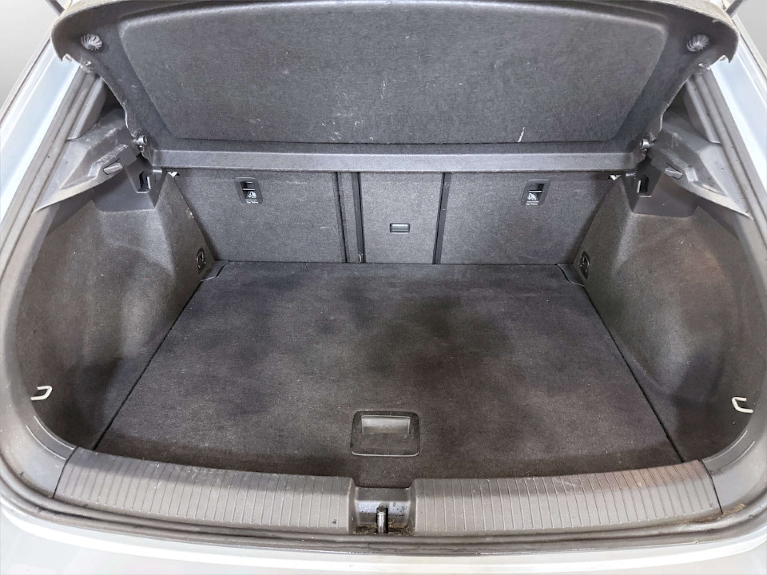 Used Volkswagen T-Roc 2018 for sale - 77766898: Photo 15