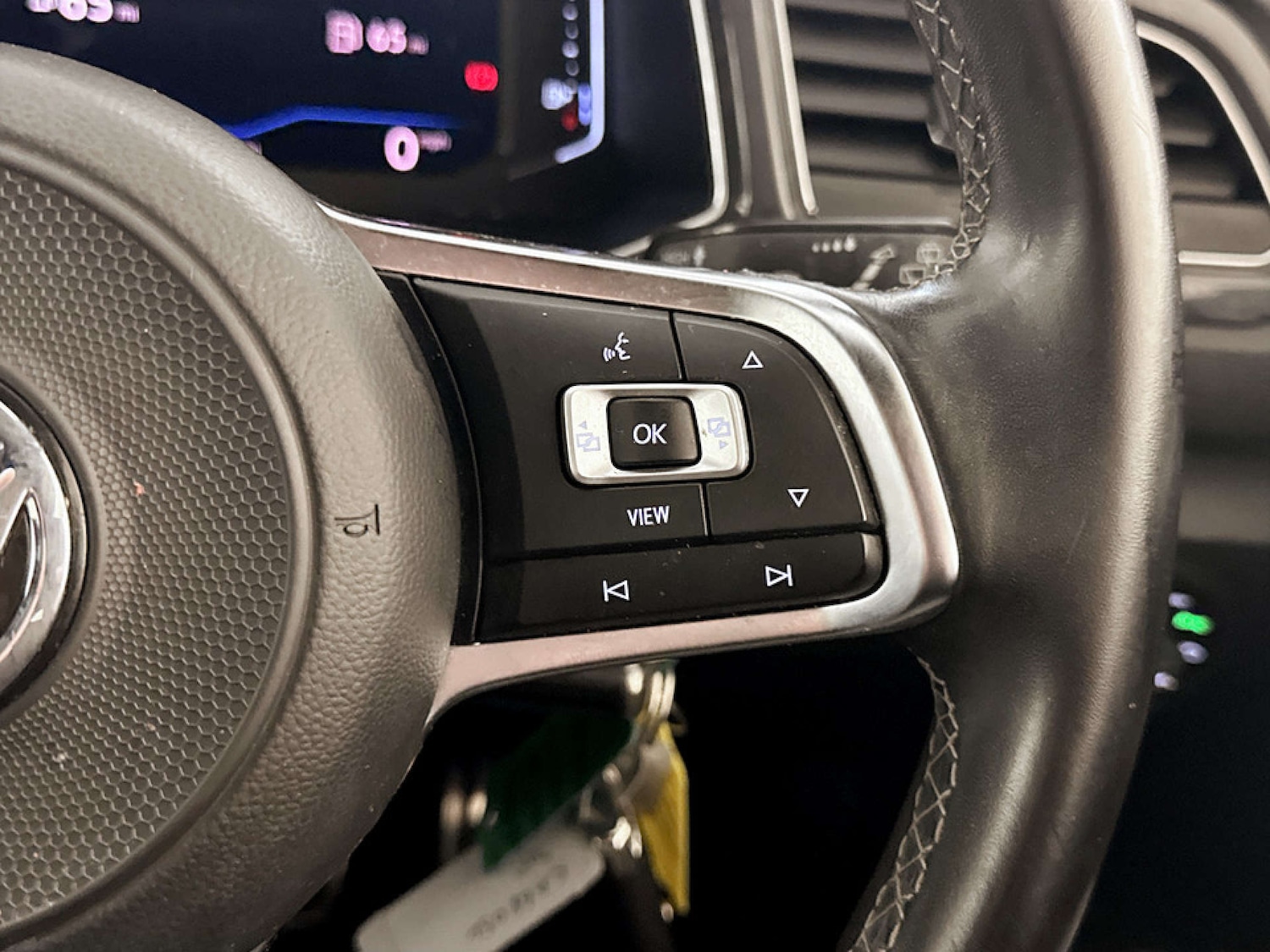 Used Volkswagen T-Roc 2018 for sale - 77766898: Photo 20