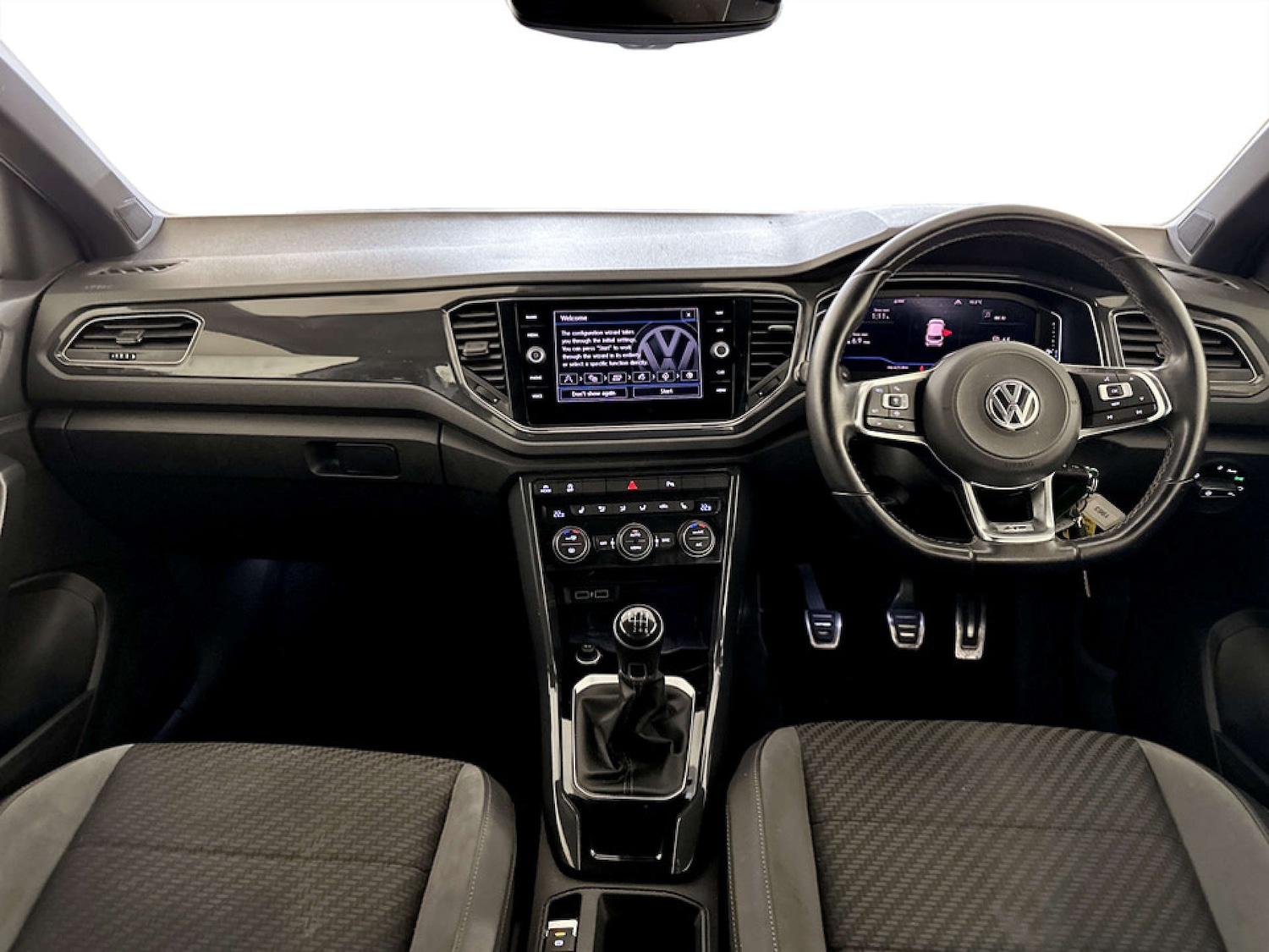 Used Volkswagen T-Roc 2018 for sale - 77766898: Photo 3