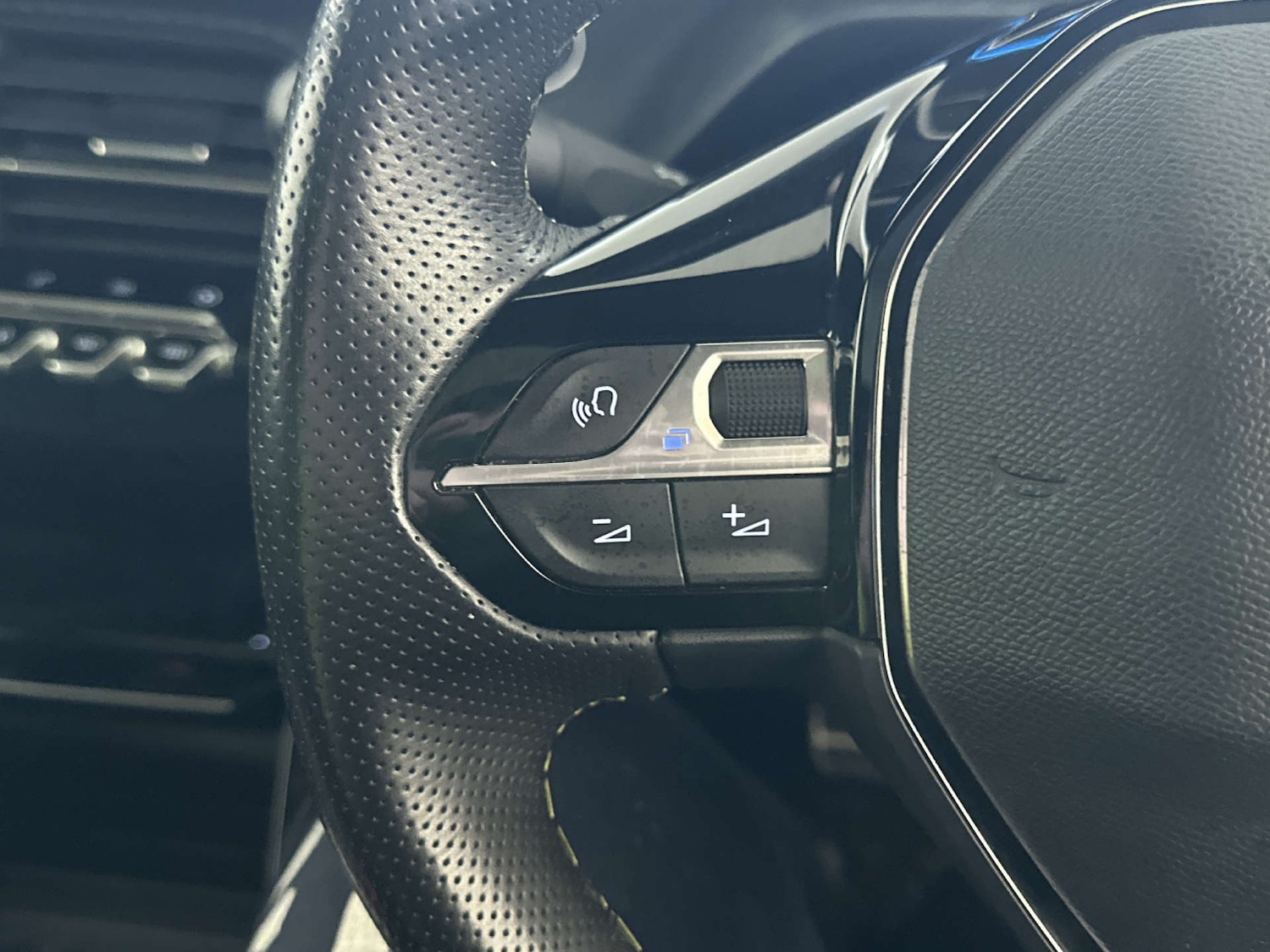 Used Peugeot 208 2022 for sale - 78094449: Photo 17