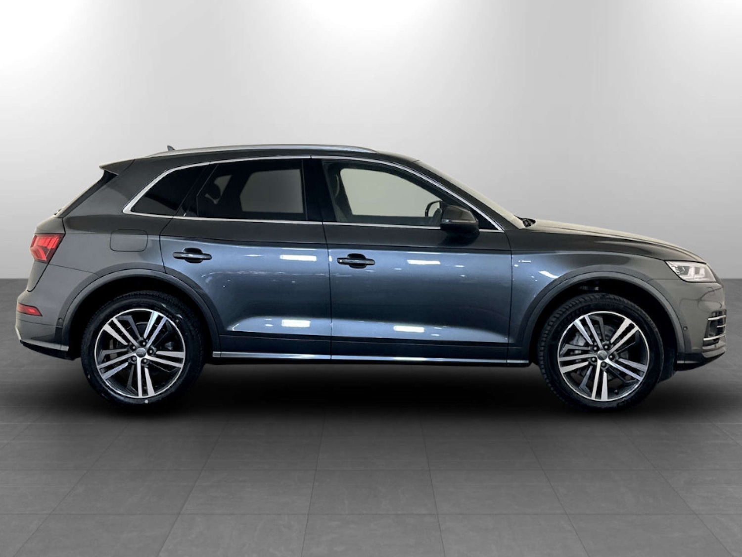 Used Audi Q5 2020 for sale - 77185616: Photo 11