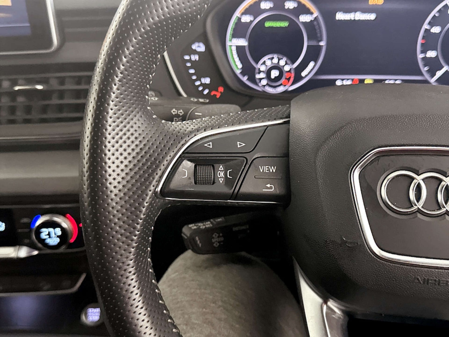 Used Audi Q5 2020 for sale - 77185616: Photo 17