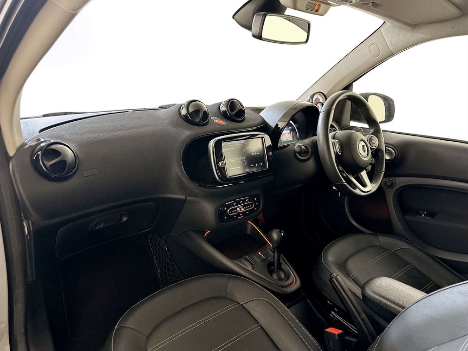 Used smart fortwo 2021 for sale - 77717772: Photo 12