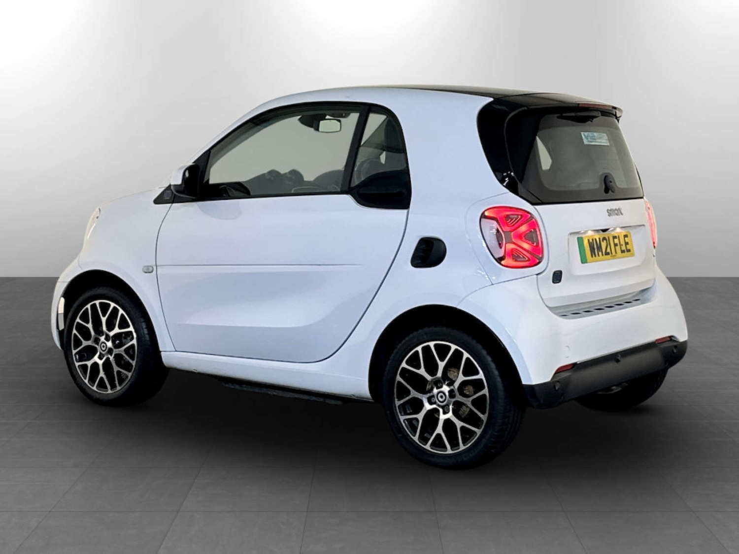 Used smart fortwo 2021 for sale - 77717772: Photo 8
