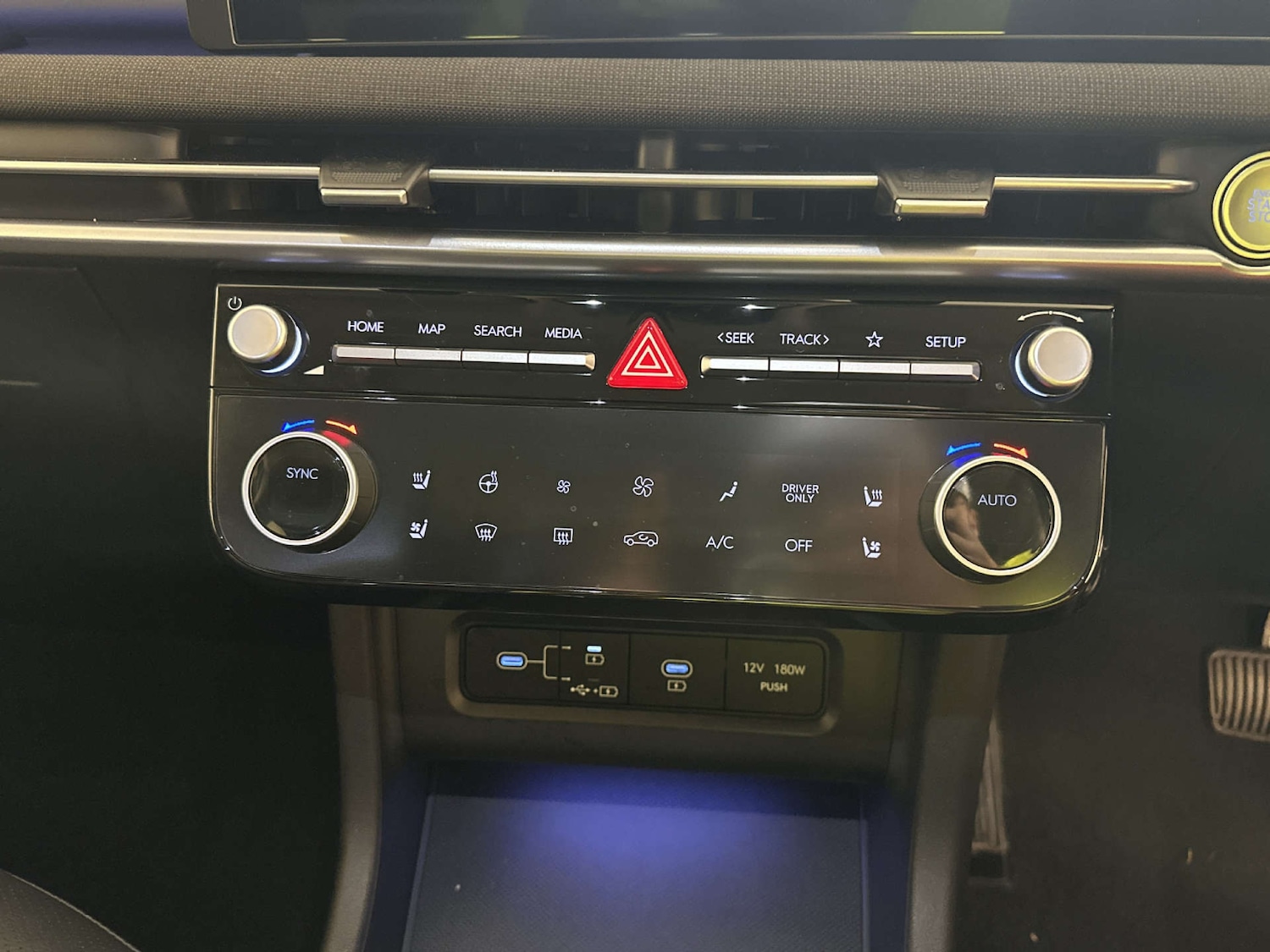 Used Hyundai TUCSON 2025 for sale - 78201104: Photo 25