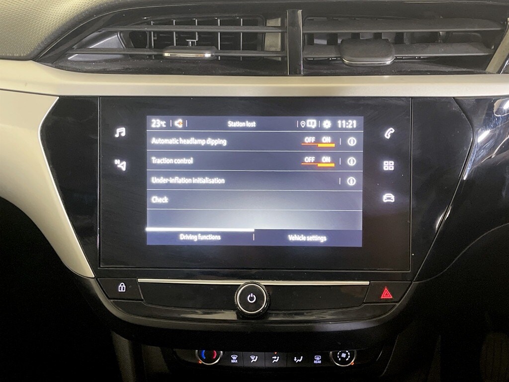Vehicle 21