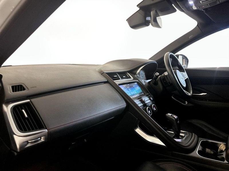 Used Jaguar E-Pace 2020 for sale - 76391352: Photo 12