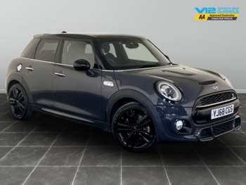 Used MINI Hatch 2018 for sale - 74996119: Photo
