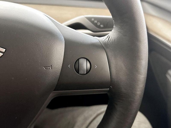 Used Tesla Model 3 2022 for sale - 76277139: Photo 18