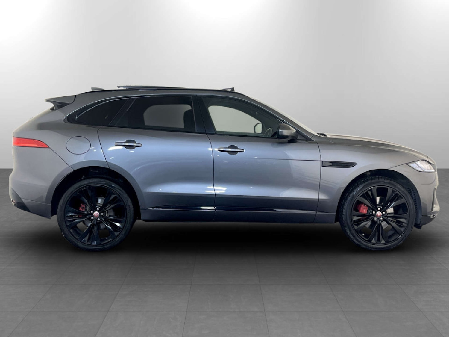 Used Jaguar F-Pace 2018 for sale - 77569664: Photo 11
