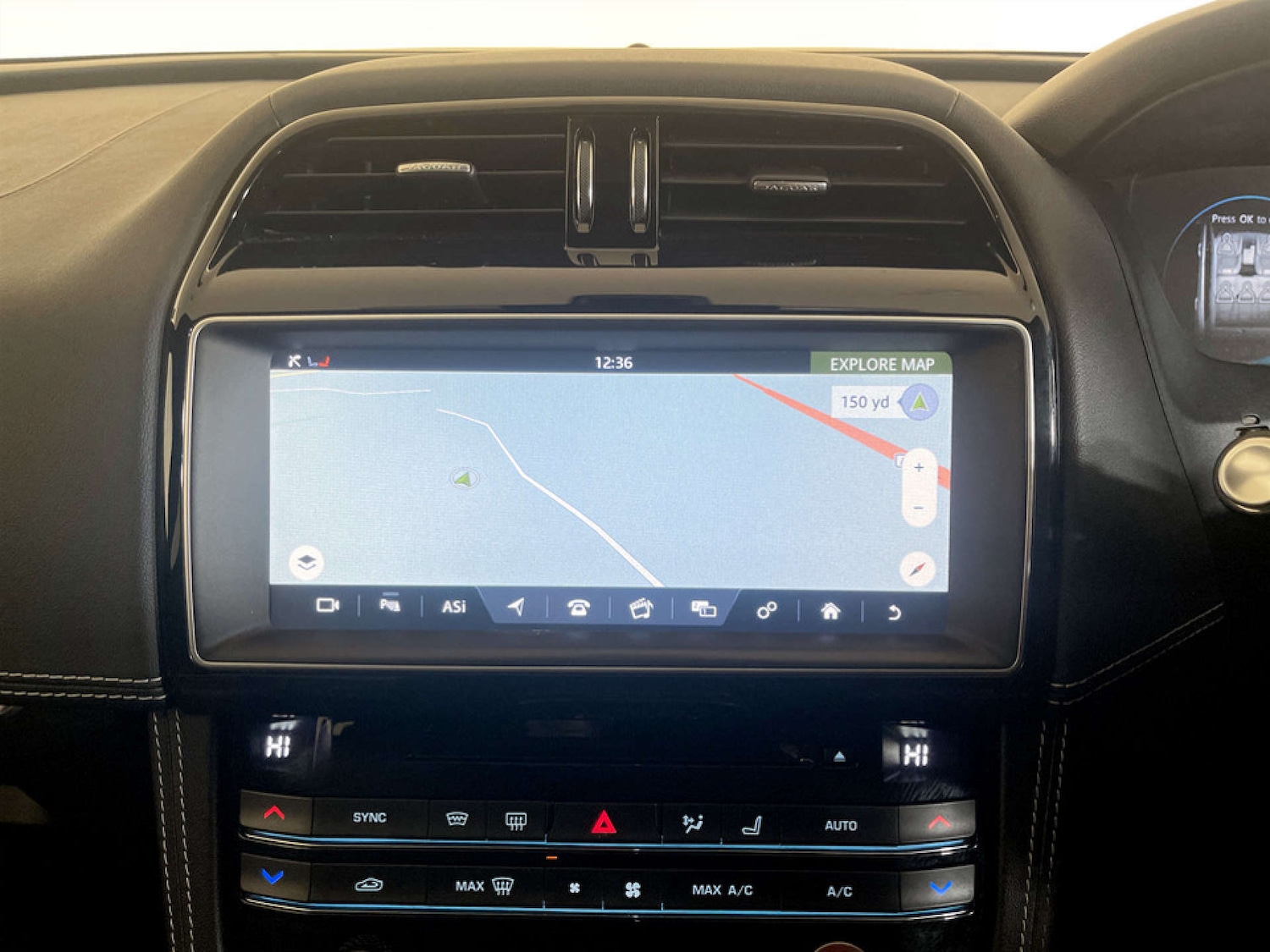 Used Jaguar F-Pace 2018 for sale - 77569664: Photo 21