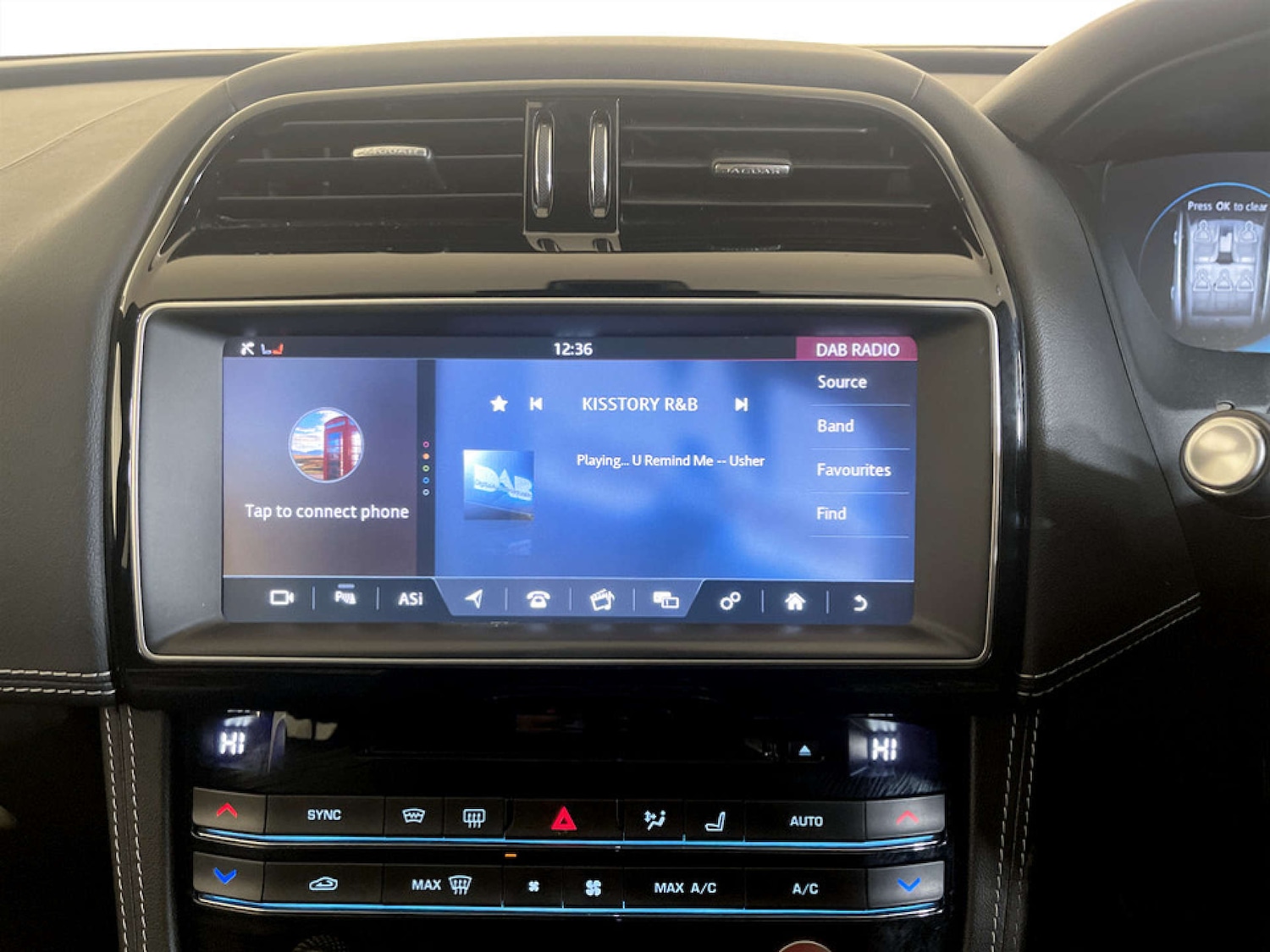 Used Jaguar F-Pace 2018 for sale - 77569664: Photo 24