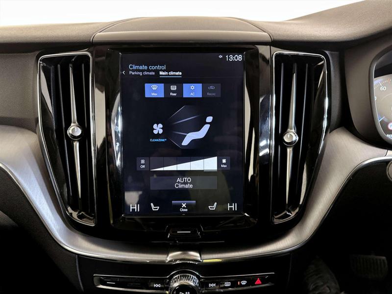 Used Volvo XC60 2018 for sale - 76960969: Photo 24