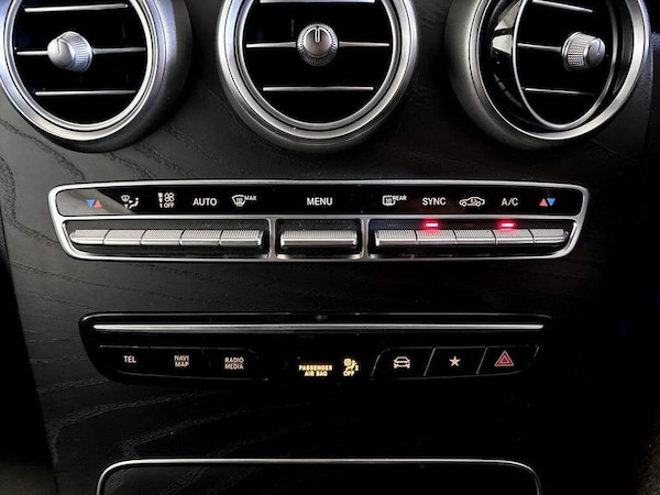 Used Mercedes-Benz GLC 2020 for sale - 76340188: Photo 27