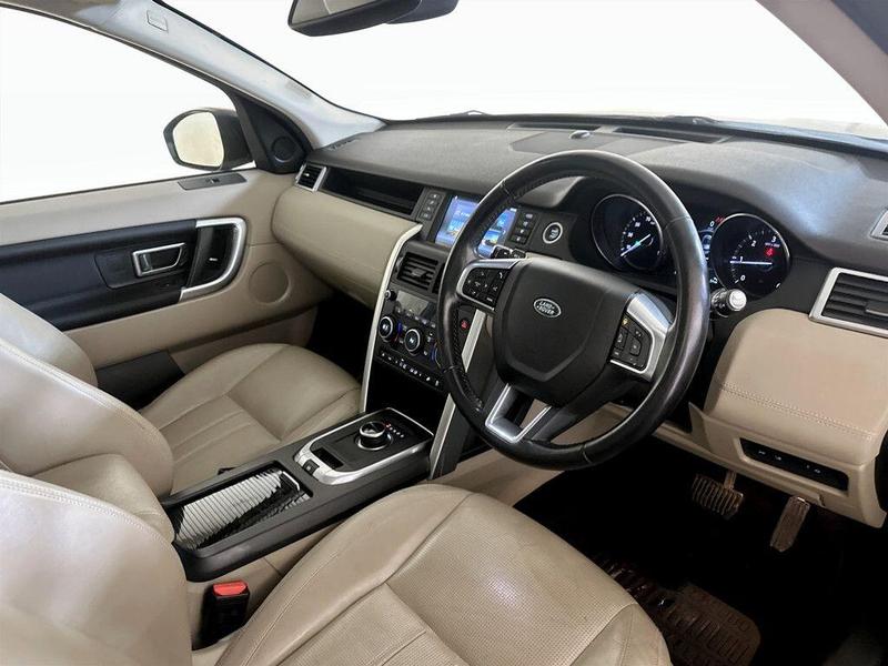 Used Land Rover Discovery Sport 2016 for sale - 76114555: Photo 17