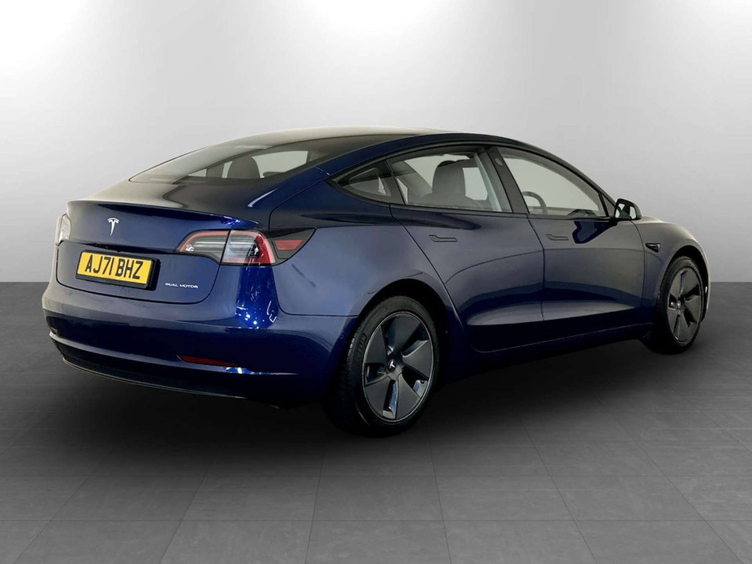 Used Tesla Model 3 2021 for sale - 77609455: Photo 10