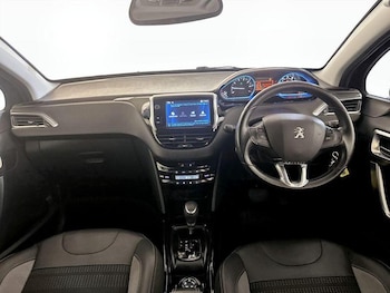 Used Peugeot 2008 2019 for sale - 76312559: Photo 3
