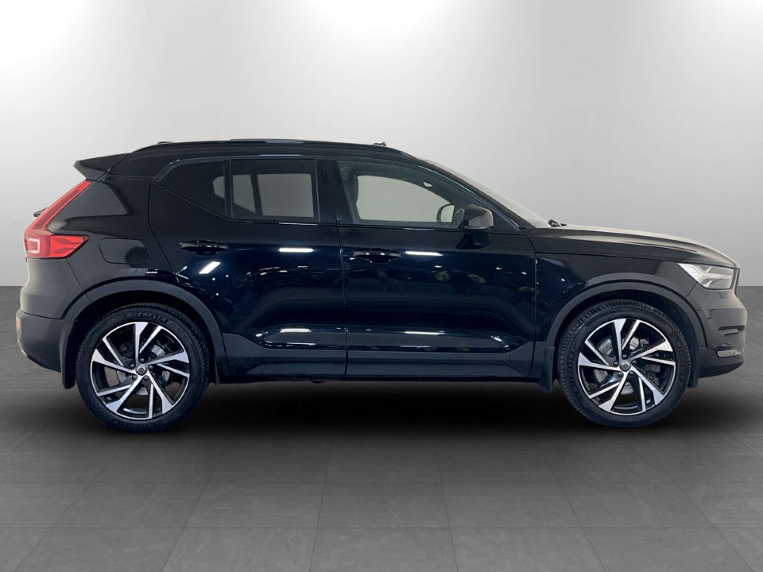 Used Volvo XC40 2021 for sale - 77802020: Photo 11