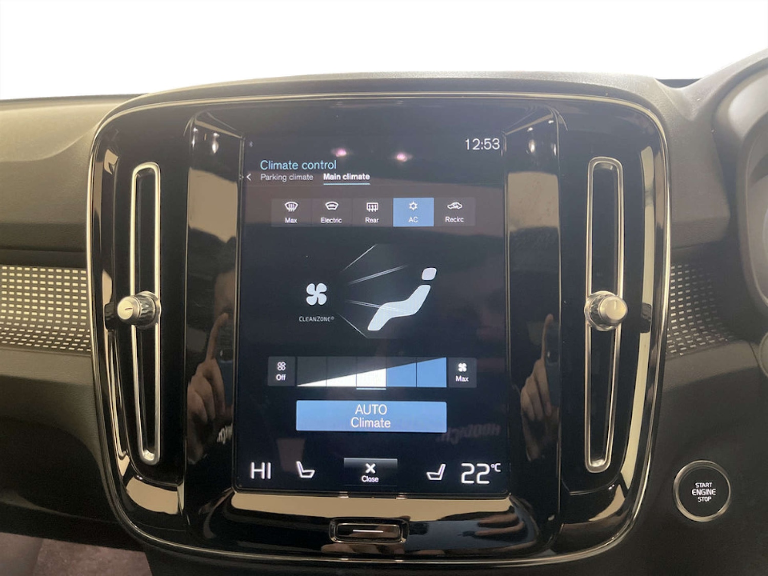 Used Volvo XC40 2021 for sale - 77802020: Photo 25