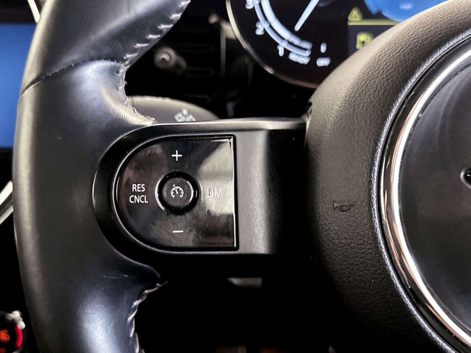 Used MINI Hatch 2021 for sale - 77675403: Photo 17