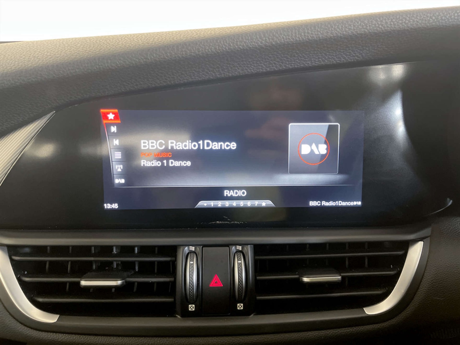 Used Alfa Romeo Giulia 2018 for sale - 77185692: Photo 21