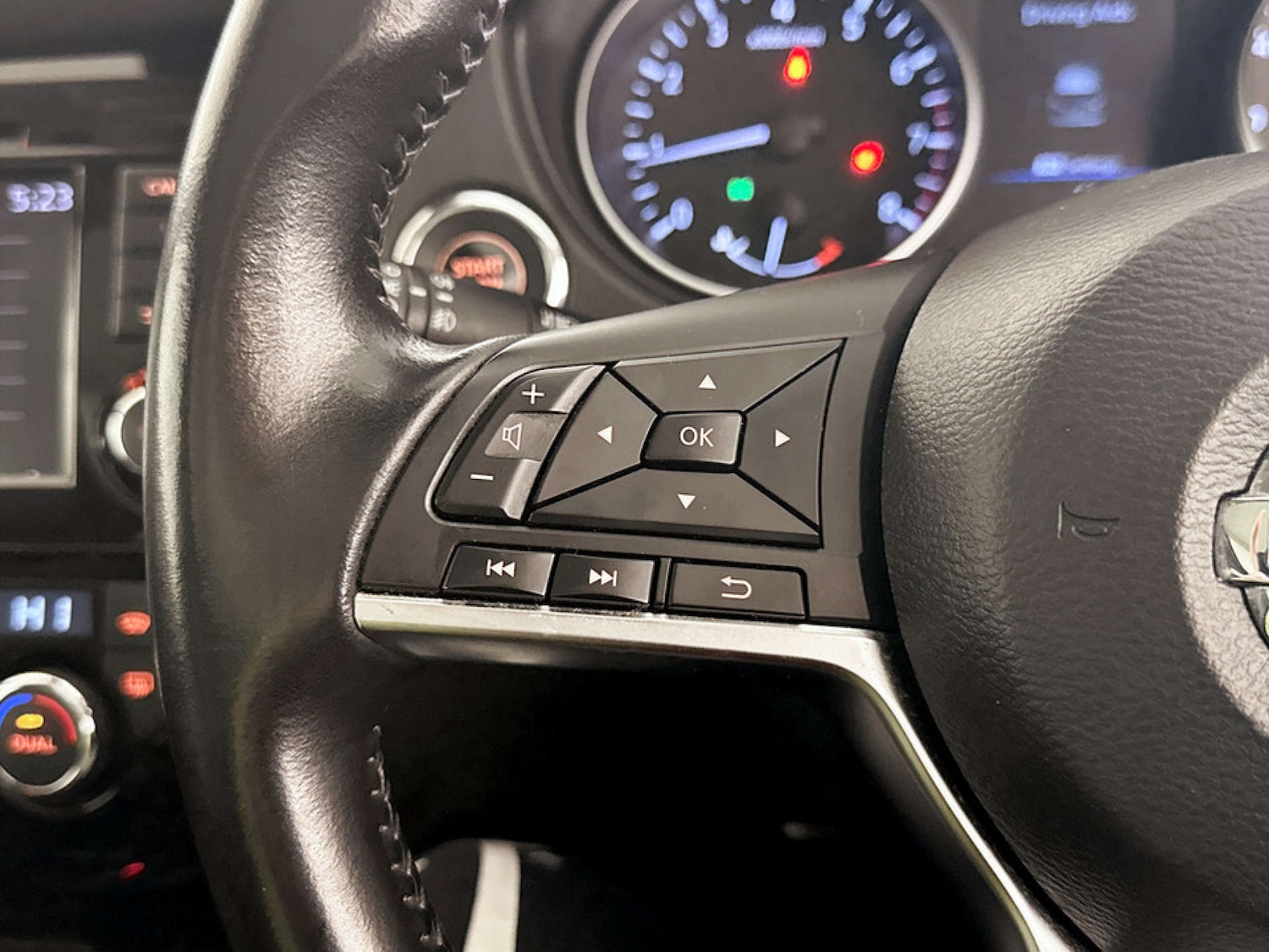 Used Nissan Qashqai 2019 for sale - 77259134: Photo 17