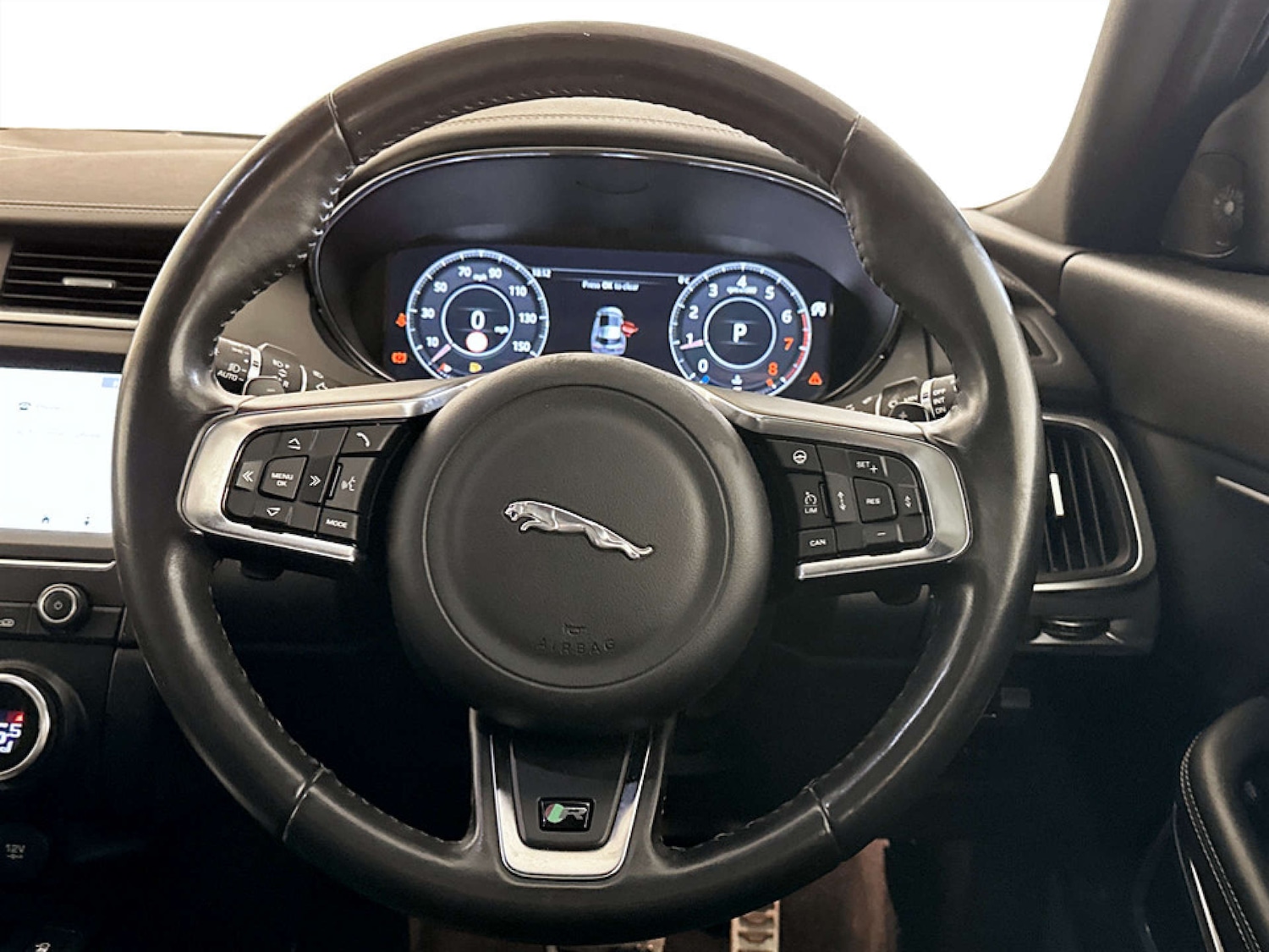 Used Jaguar E-Pace 2018 for sale - 77224792: Photo 17