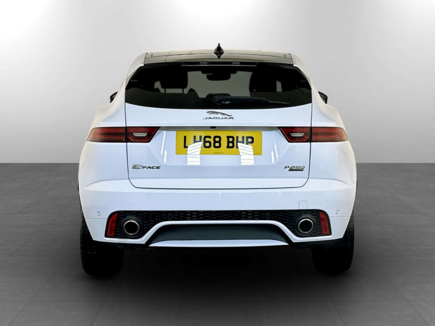 Used Jaguar E-Pace 2018 for sale - 77224792: Photo 9